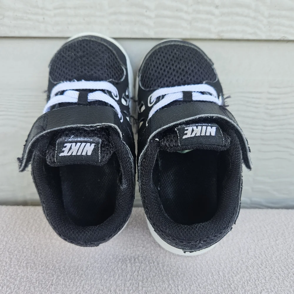 Nike Fusion Run 2 Athletic Sneaker Toddler SZ 7C Black Hook & Loop 599803-008